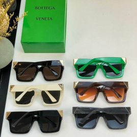 Picture of Bottega Veneta Sunglasses _SKUfw46570307fw